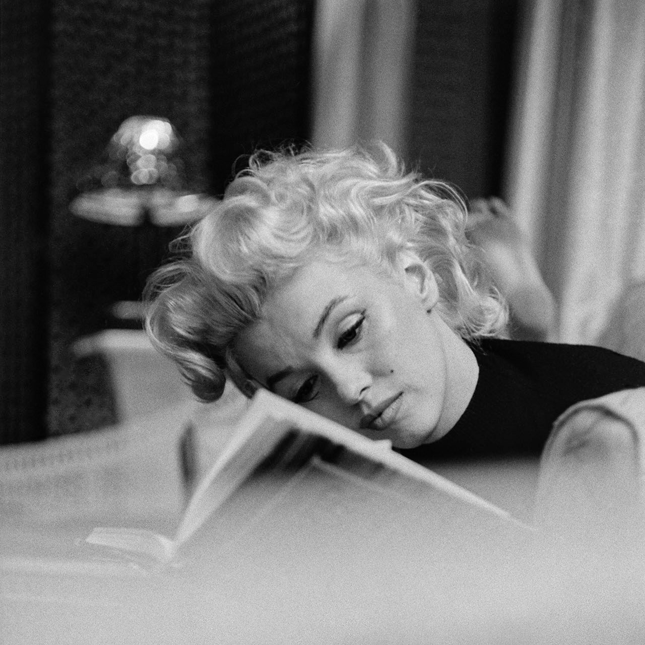 Marilyn Monroe Was The Original Hot Girl Who Reads